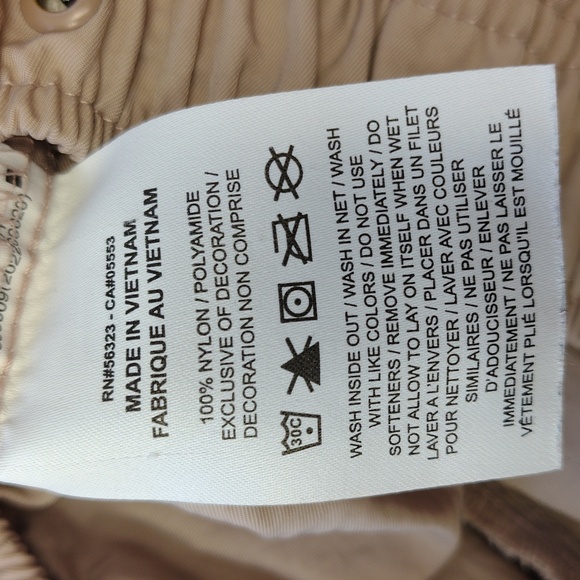 Nike Women's Taupe Nylon Cargo Pants - Picture 9 of 10